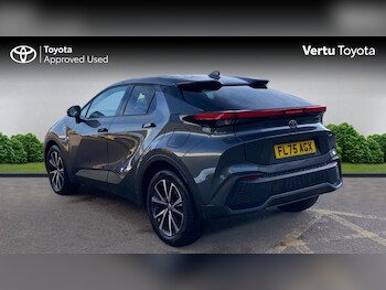 Used Toyota C-HR 2025 for sale - 77715215: Photo