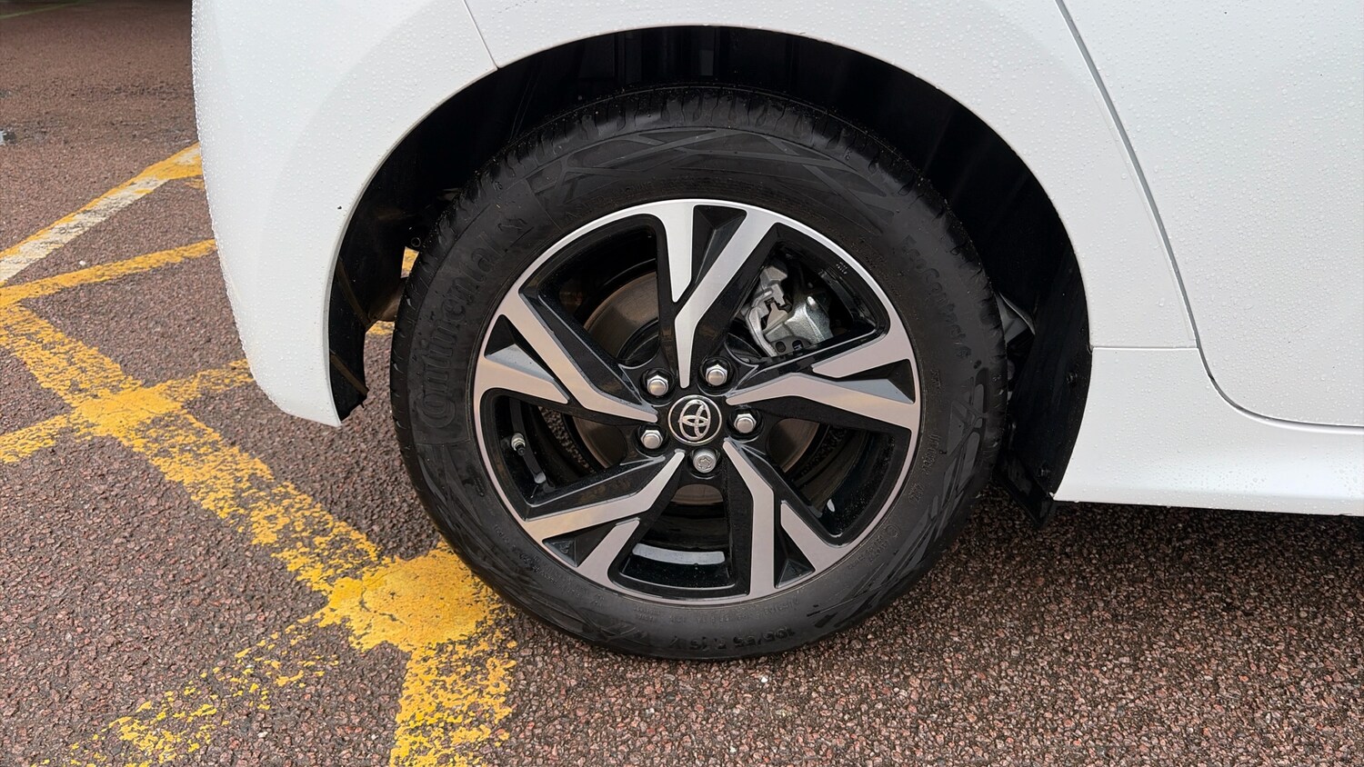 Used Toyota Yaris 2024 for sale - 77151852: Photo 36