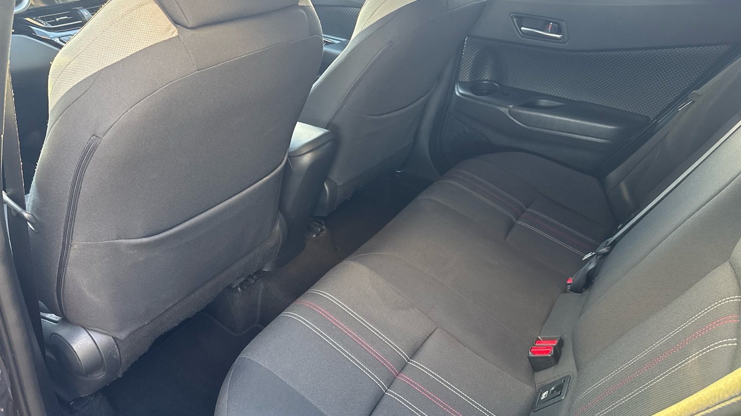 Used Toyota C-HR 2021 for sale - 76860156: Photo 13