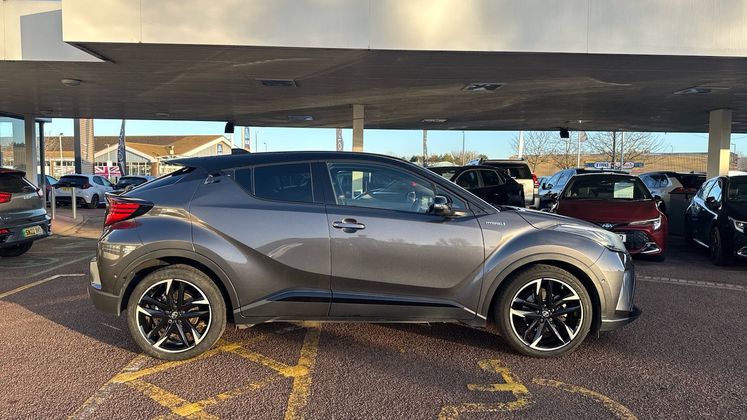 Used Toyota C-HR 2021 for sale - 76860156: Photo 16