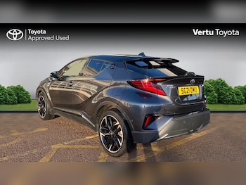 Used Toyota C-HR 2021 for sale - 76860156: Photo