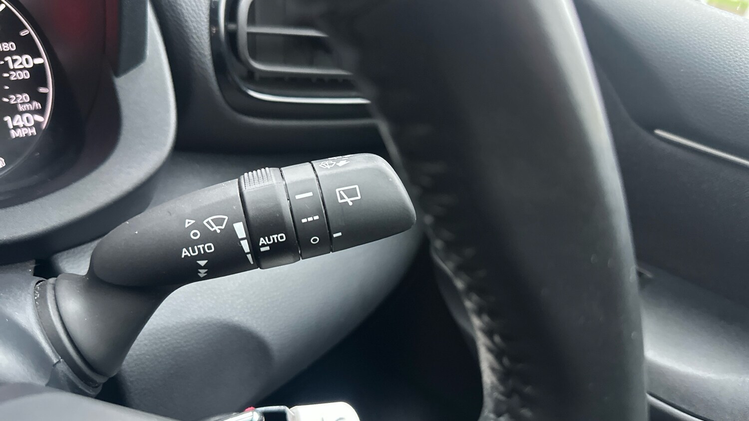 Used Toyota Yaris 2022 for sale - 78025932: Photo 21