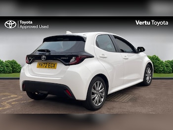Used Toyota Yaris 2022 for sale - 78025932: Photo