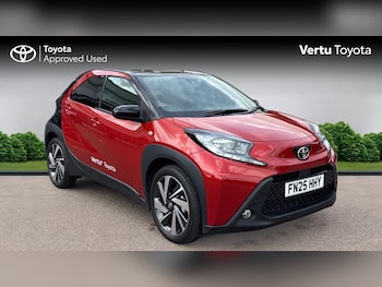 2025 (25) - 1.0 VVT-i Edge 5dr Petrol Hatchback