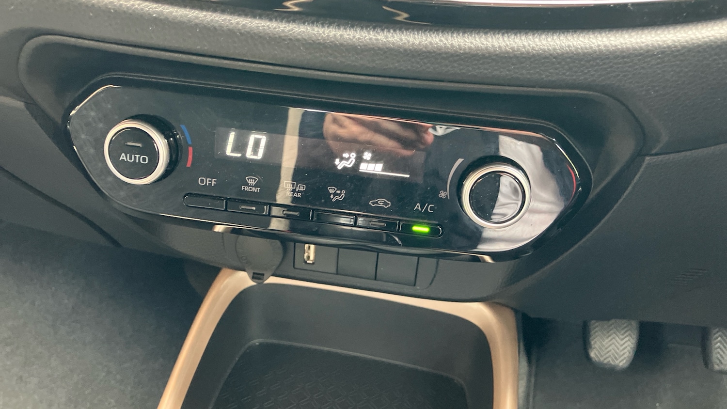 Used Toyota Aygo X 2023 for sale - 76415654: Photo 48