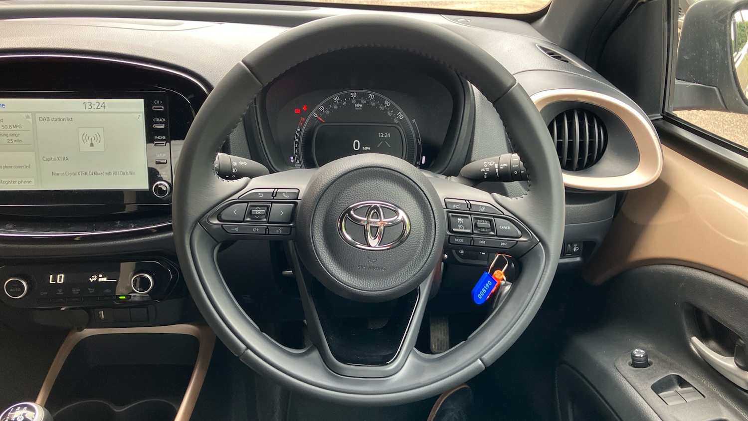 Used Toyota Aygo X 2023 for sale - 76415654: Photo 8