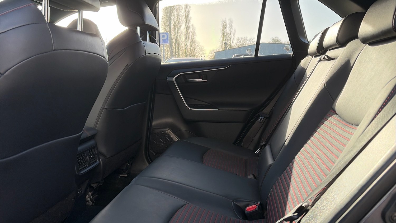 Used Toyota RAV4 2022 for sale - 76603278: Photo 13