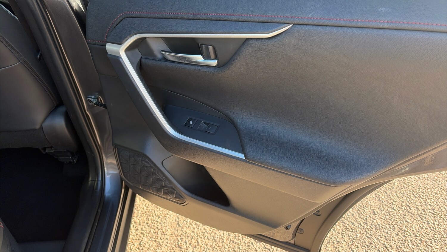 Used Toyota RAV4 2022 for sale - 76603278: Photo 43