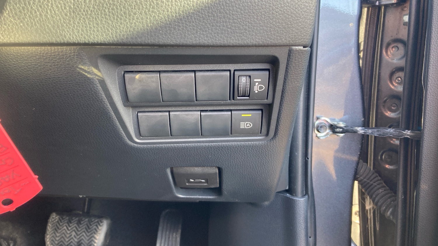 Used Toyota Yaris 2020 for sale - 77118433: Photo 29