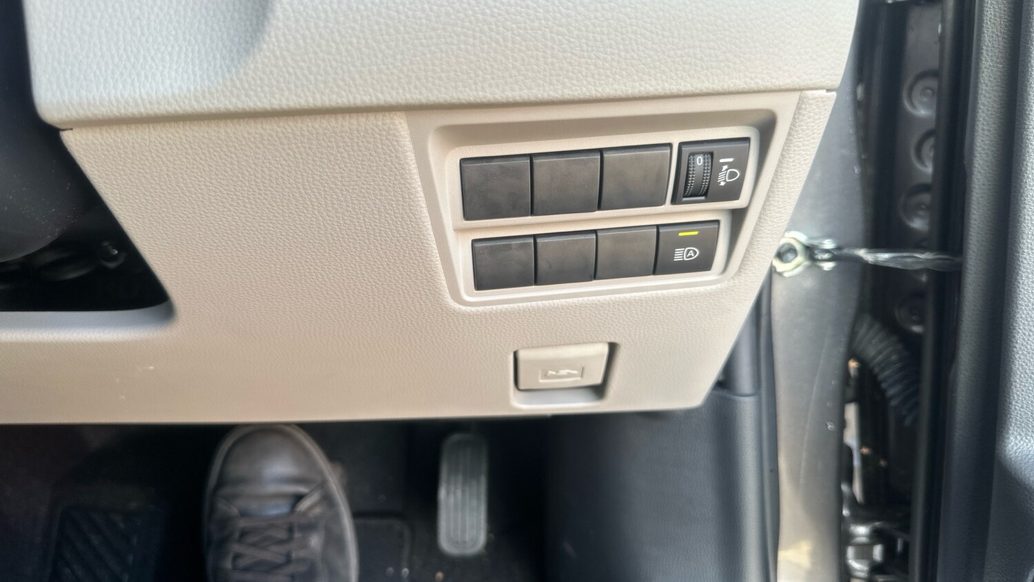 Used Toyota Yaris 2023 for sale - 77921191: Photo 30