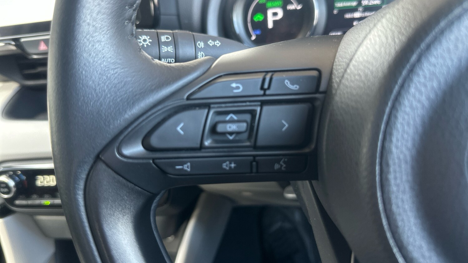 Used Toyota Yaris 2023 for sale - 77921191: Photo 36