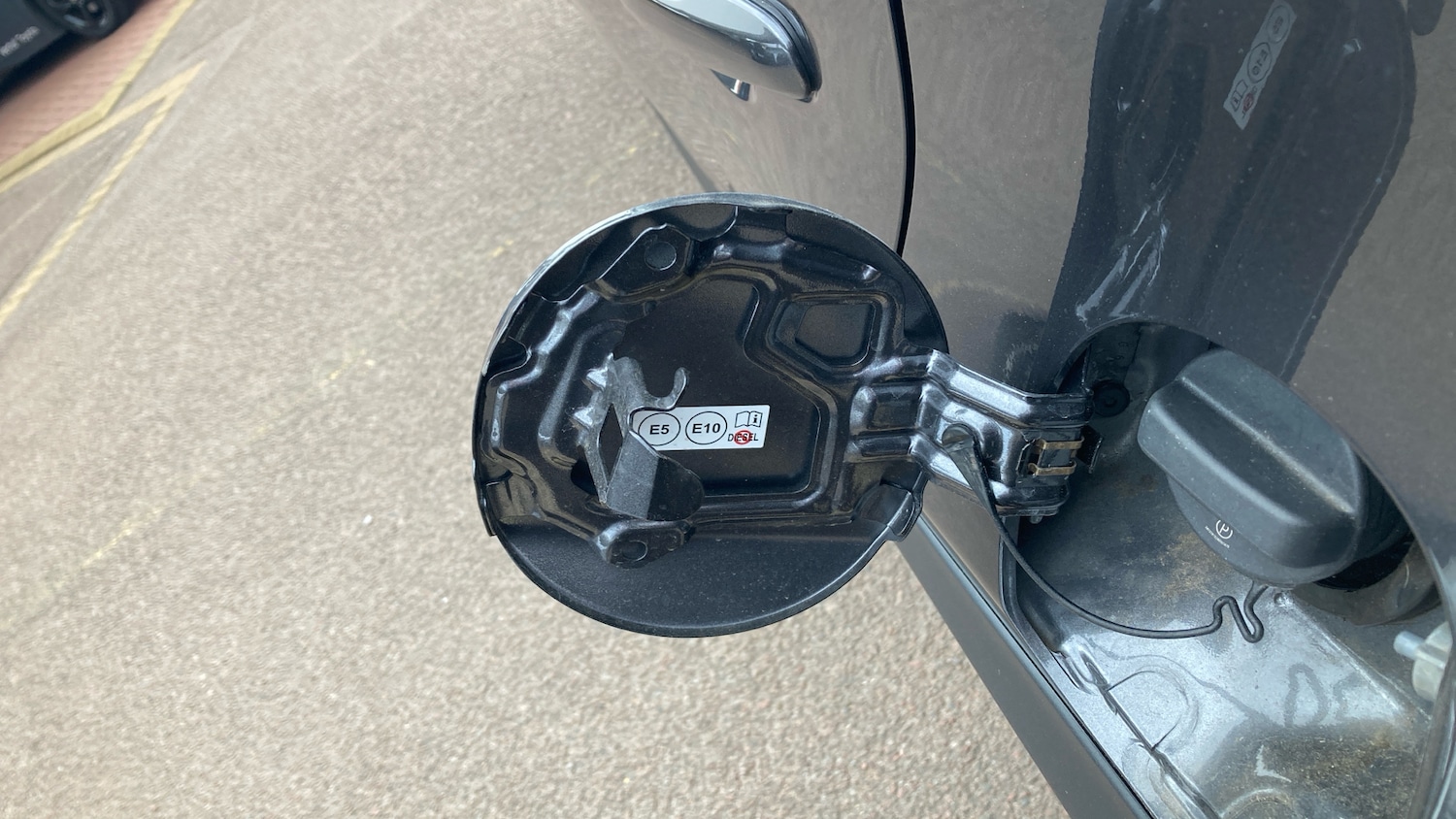 Used Toyota Yaris Cross 2025 for sale - 75975116: Photo 20