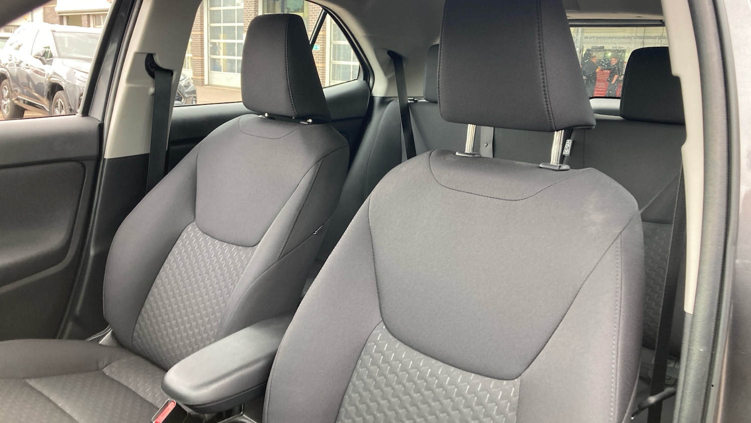 Used Toyota Yaris Cross 2025 for sale - 75975116: Photo 22