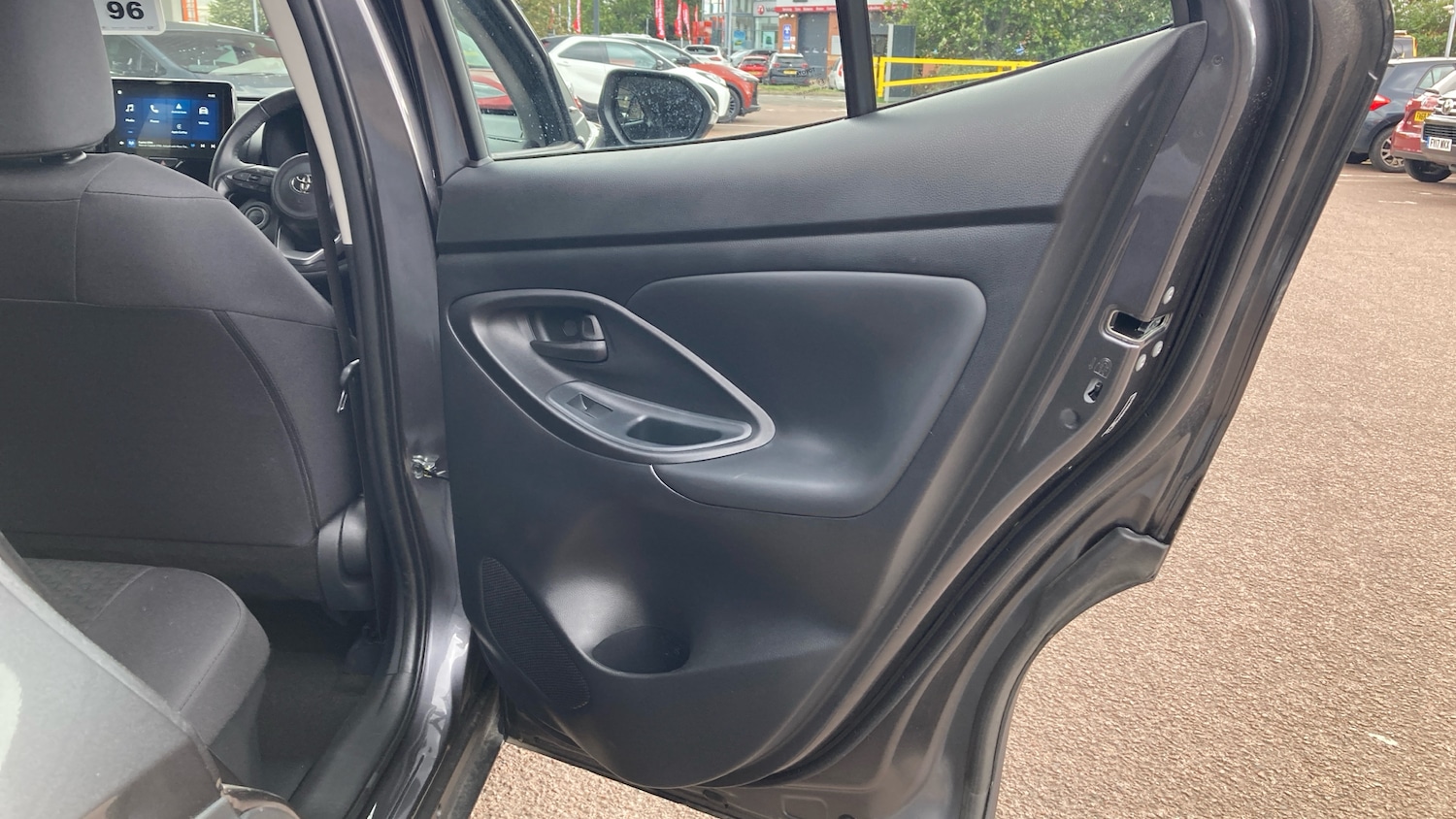 Used Toyota Yaris Cross 2025 for sale - 75975116: Photo 39