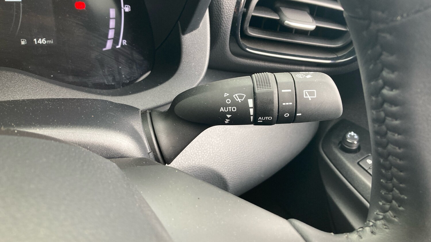 Used Toyota Yaris Cross 2025 for sale - 75975116: Photo 48