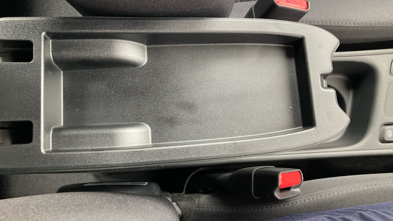Used Toyota Yaris Cross 2025 for sale - 75975116: Photo 52