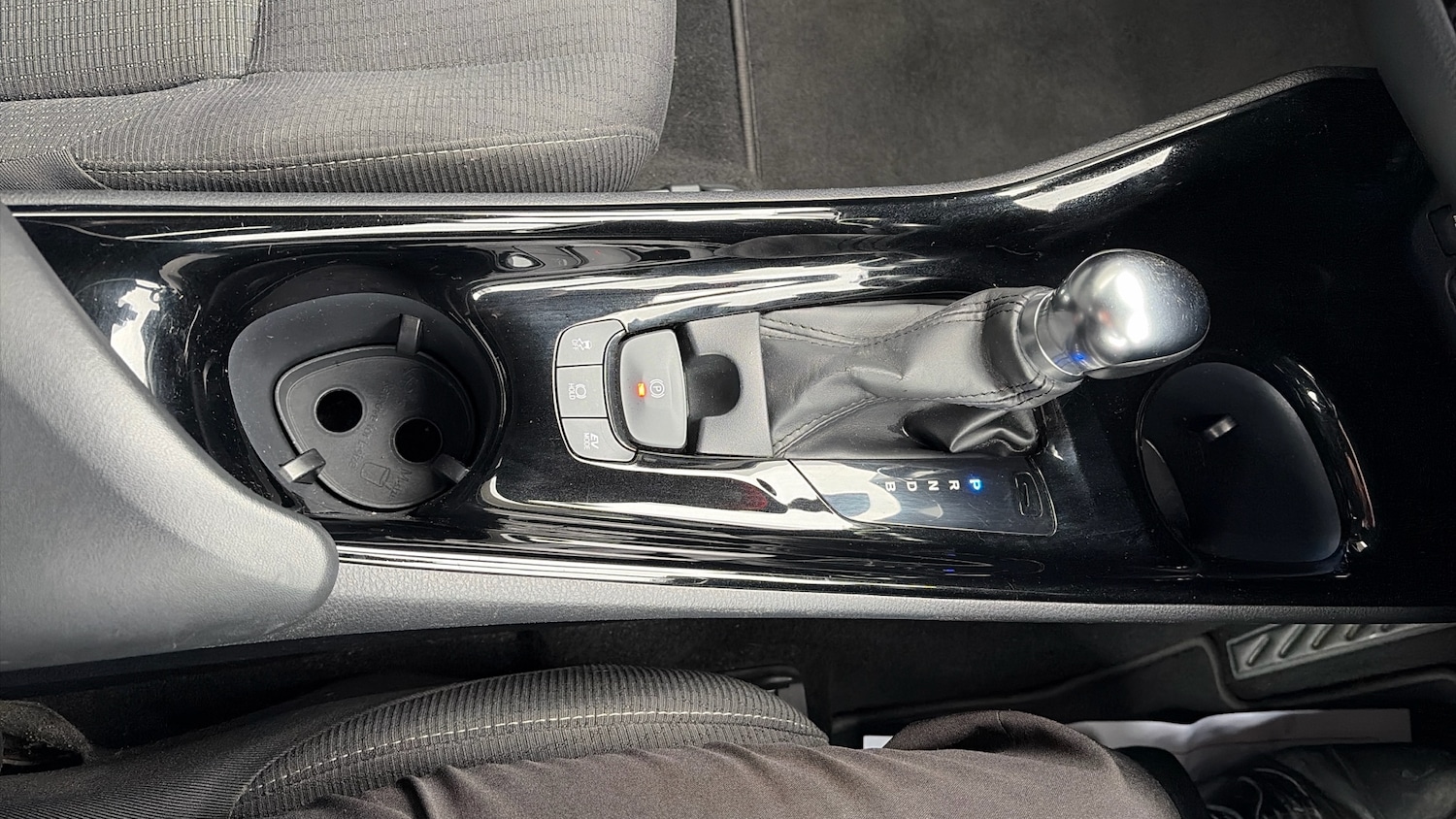 Used Toyota C-HR 2019 for sale - 77385038: Photo 50