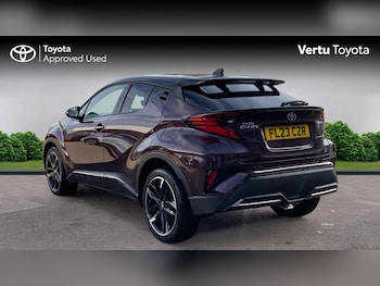 Used Toyota C-HR 2023 for sale - 76170609: Photo 4