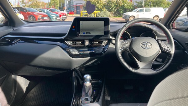 Used Toyota C-HR 2023 for sale - 76170609: Photo 5