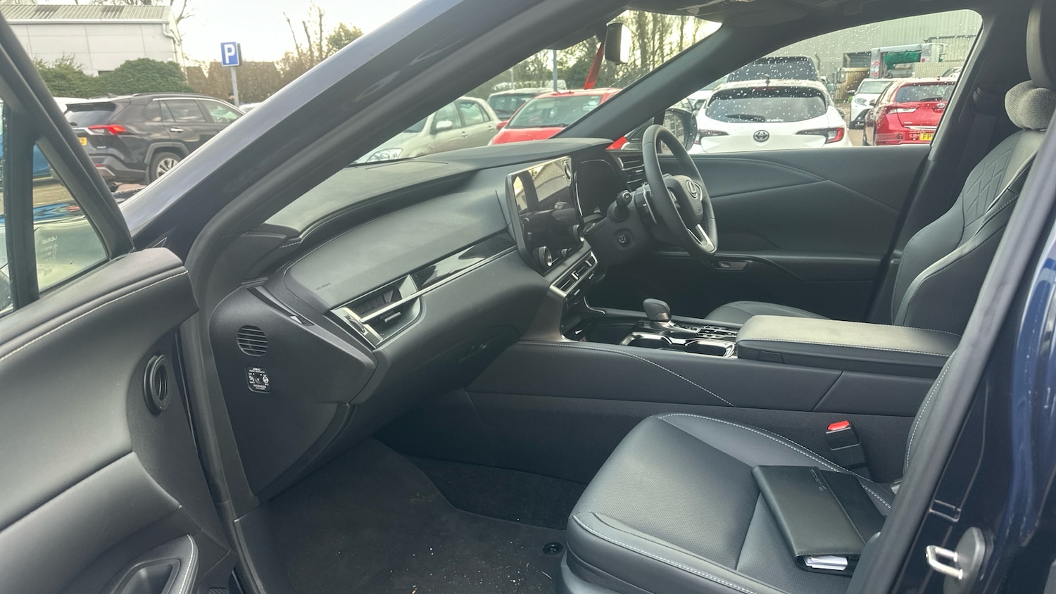 Used Lexus RX 2023 for sale - 77184775: Photo 10