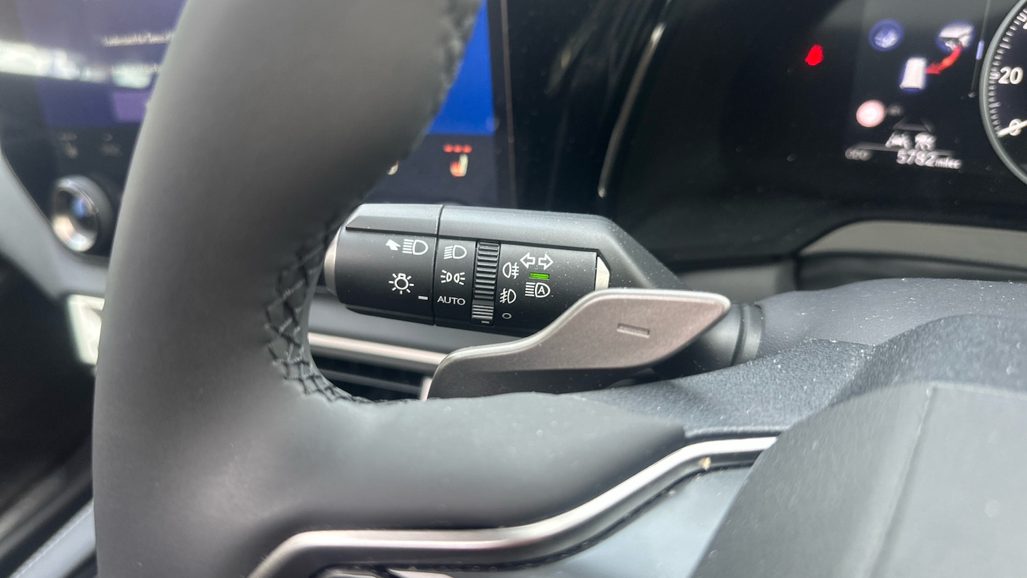 Used Lexus RX 2023 for sale - 77184775: Photo 26