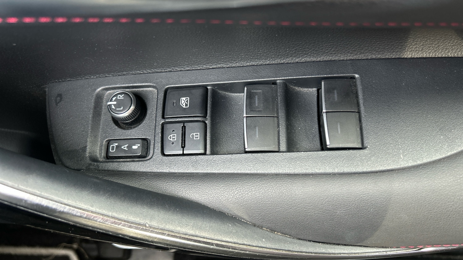 Used Toyota Corolla 2019 for sale - 76461704: Photo 38