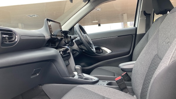 Used Toyota Yaris Cross 2023 for sale - 76170610: Photo 10