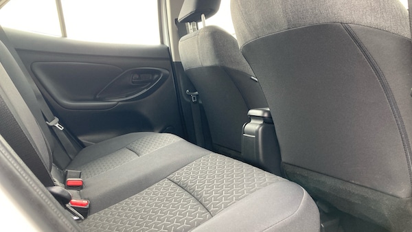 Used Toyota Yaris Cross 2023 for sale - 76170610: Photo 12