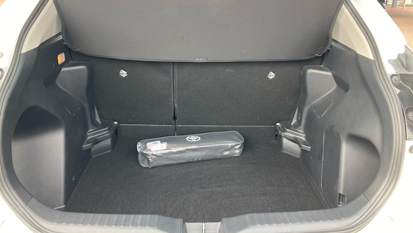 Used Toyota Yaris Cross 2023 for sale - 76170610: Photo 14