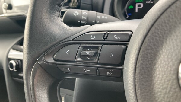 Used Toyota Yaris Cross 2023 for sale - 76170610: Photo 33