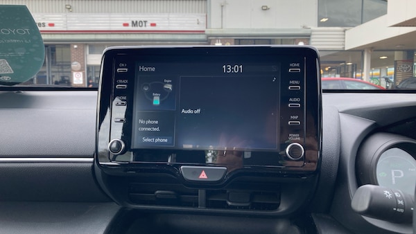 Used Toyota Yaris Cross 2023 for sale - 76170610: Photo 7