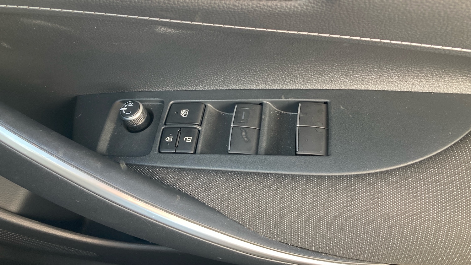 Used Toyota Corolla 2024 for sale - 76010959: Photo 47