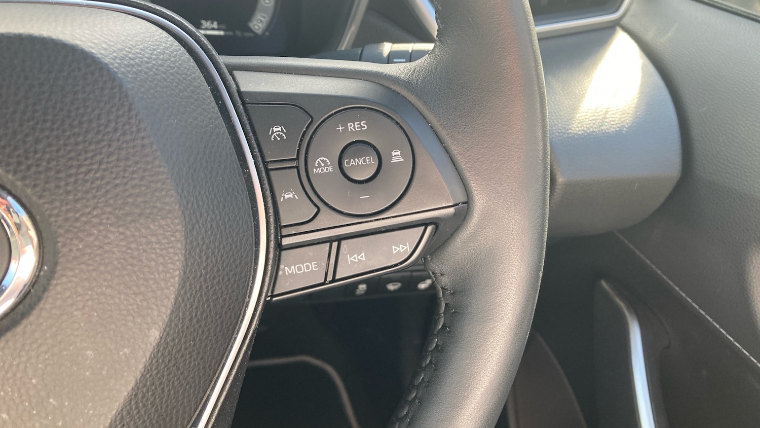 Used Toyota Corolla 2024 for sale - 76010959: Photo 48