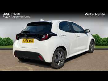 Used Toyota Yaris 2024 for sale - 74624920: Photo