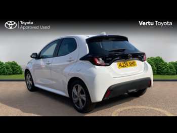 Used Toyota Yaris 2024 for sale - 74624920: Photo