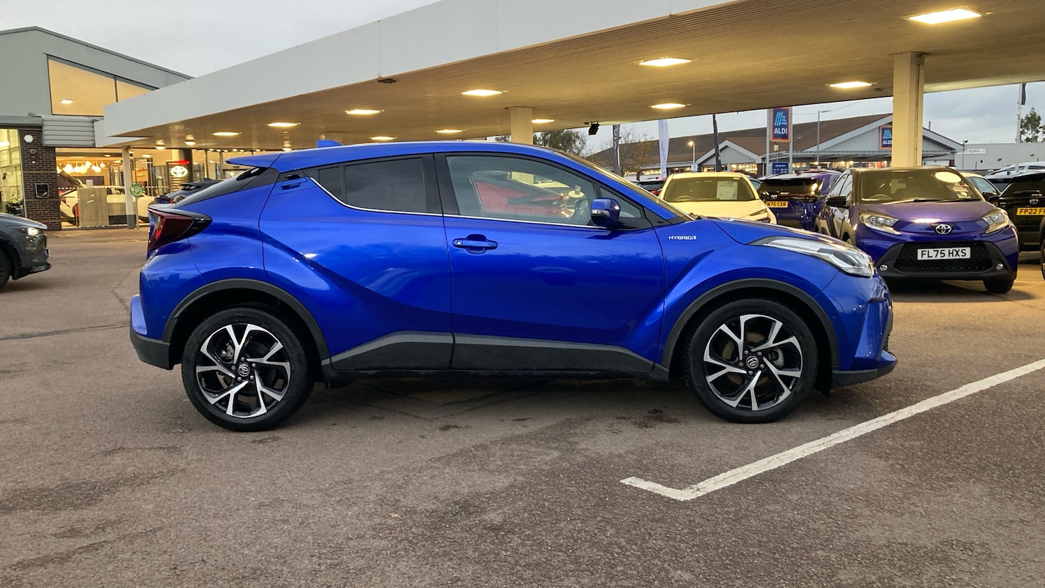 Used Toyota C-HR 2021 for sale - 76426209: Photo 16
