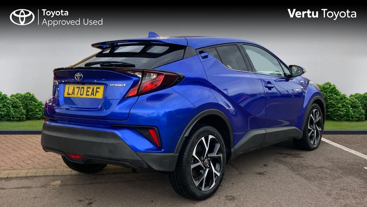 Used Toyota C-HR 2021 for sale - 76426209: Photo 2