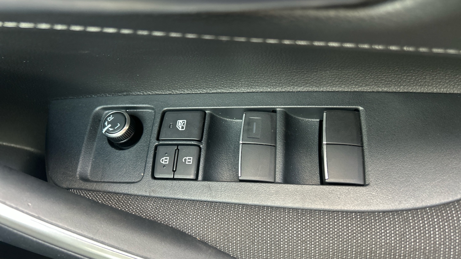 Used Toyota Corolla 2024 for sale - 77189100: Photo 37