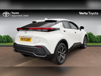 Used Toyota C-HR 2025 for sale - 76948882: Photo