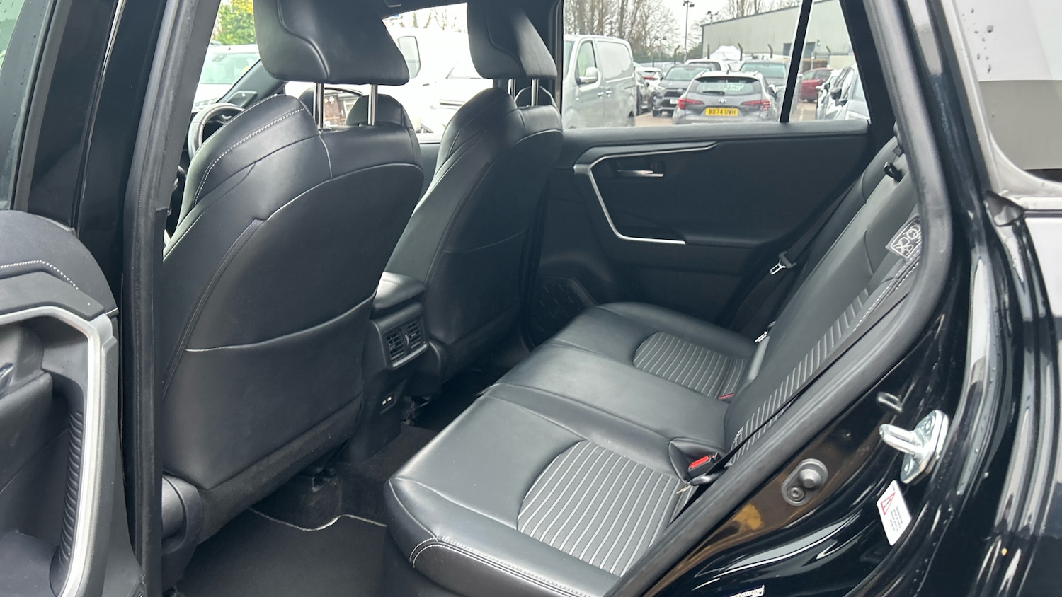 Used Toyota RAV4 2021 for sale - 77641237: Photo 13