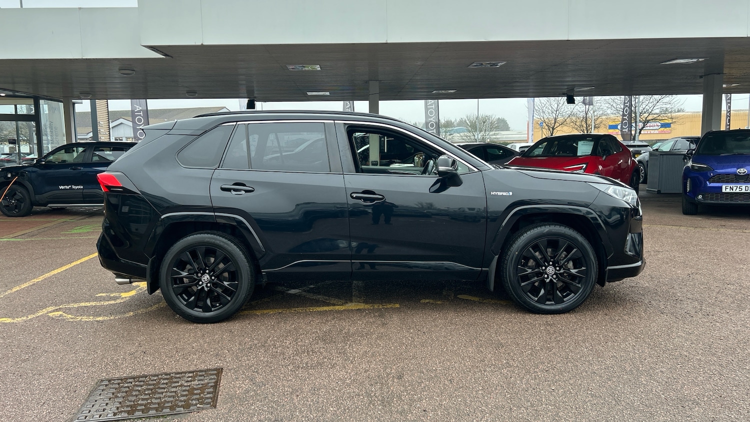 Used Toyota RAV4 2021 for sale - 77641237: Photo 16