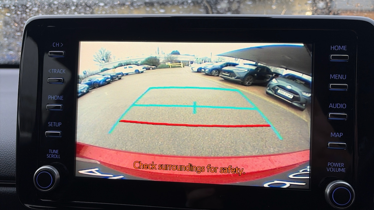 Used Toyota Yaris 2020 for sale - 76945320: Photo 30