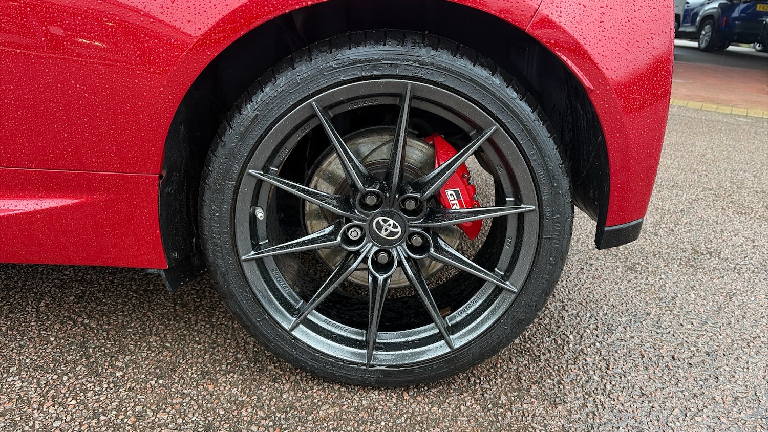 Used Toyota Yaris 2020 for sale - 76945320: Photo 44