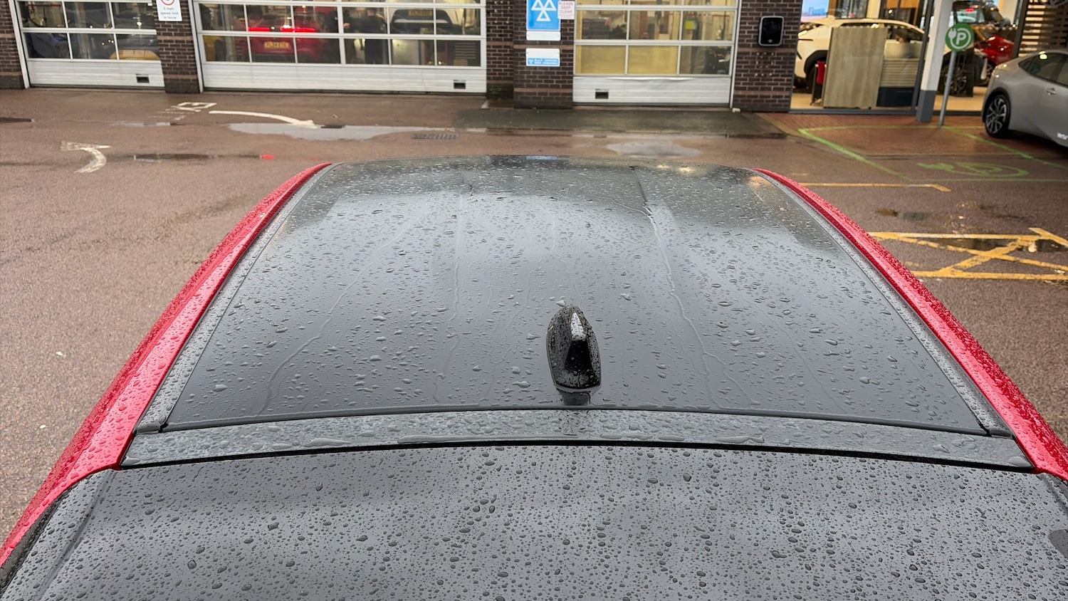 Used Toyota Yaris 2020 for sale - 76945320: Photo 48