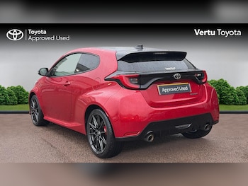 Used Toyota Yaris 2020 for sale - 76945320: Photo