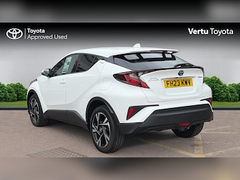 Used Toyota C-HR 2023 for sale - 78742157: Photo