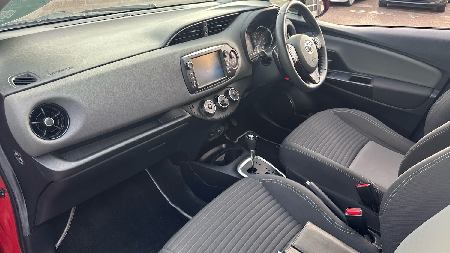 Used Toyota Yaris 2019 for sale - 76640943: Photo 10
