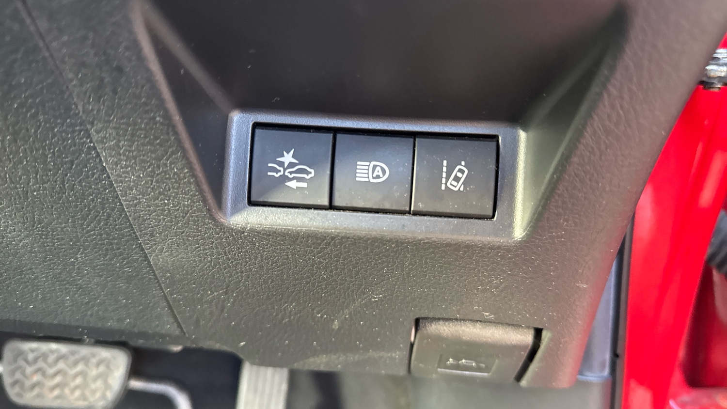 Used Toyota Yaris 2019 for sale - 76640943: Photo 33