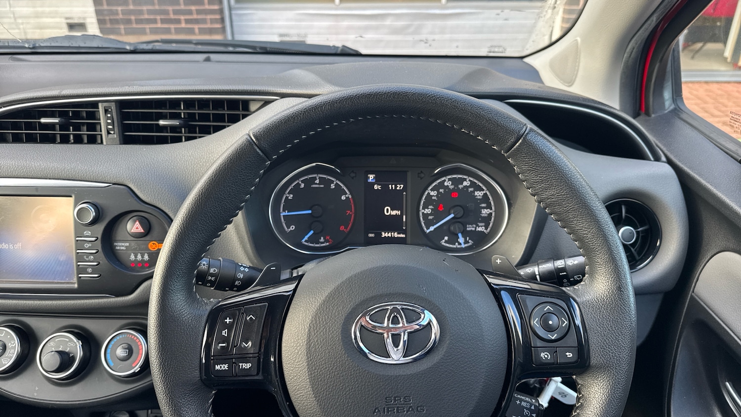 Used Toyota Yaris 2019 for sale - 76640943: Photo 8