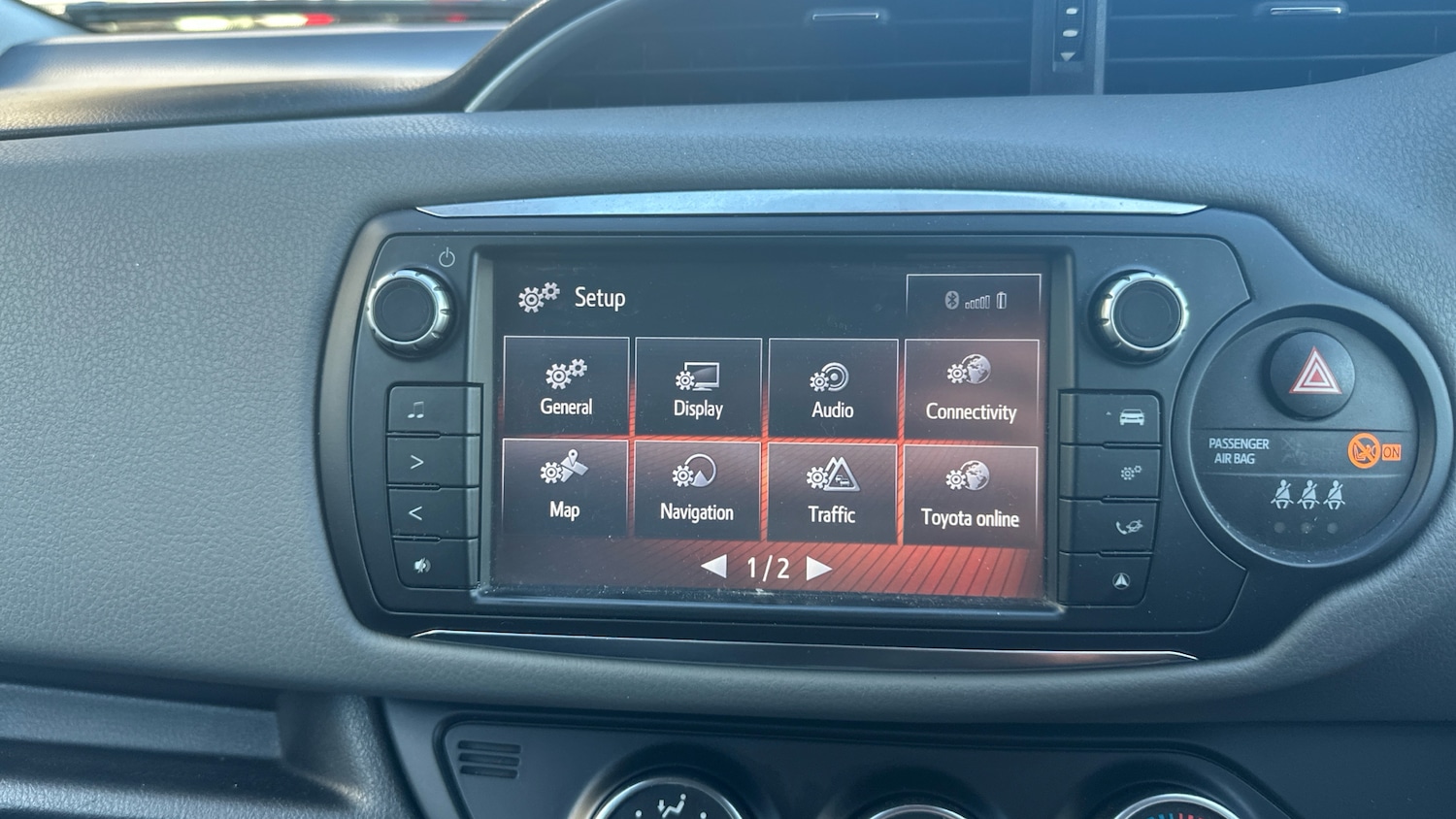 Used Toyota Yaris 2017 for sale - 77975748: Photo 28